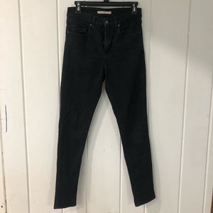 Levi’s 721 High Rise Skinny Jean